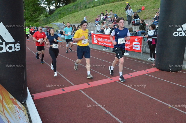 19-32-14_ | Meisterchip Fotoshop - Realisiert mit Pictrs.com