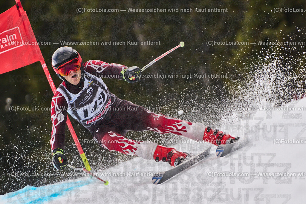 ALP1854_steir-MASTERS-Meistersch-SG_Reiteralm_SCHILCHEGGER Helmut | MASTERS-LM-Super-G Steiermark mit Wiener-LM auf der Reiteralm am Fr 28. März 2025.                         Veranstalter: Steirischer Skiverband (5000)Durchführender Verein: WSV Pichl-Reiteralm (5083)