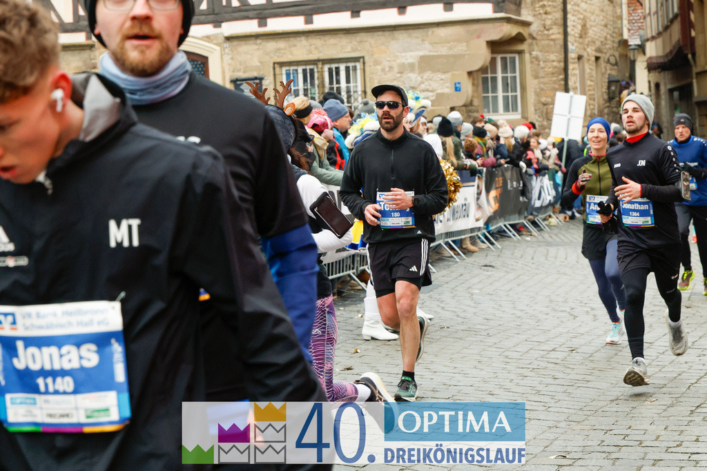 VR Bank Hauptlauf 10km | 40. Optima 3koenigslauf 2026 - Realisiert mit Pictrs.com