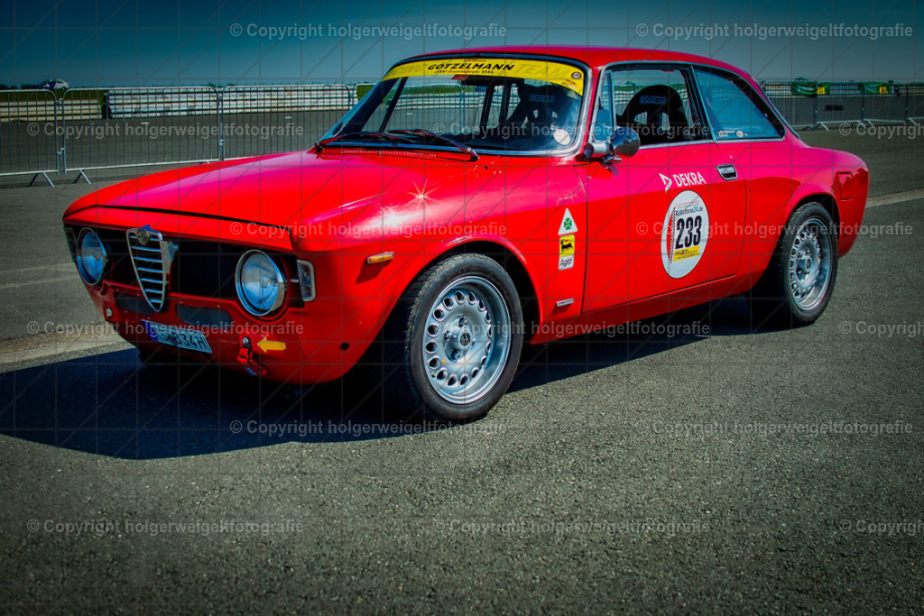 Alfa Romeo GTA | Foto vom 3. Classic Motor Weekend 18. - 20. August 2023 auf dem Flugplatz in Obermehler - Realisiert mit Pictrs.com