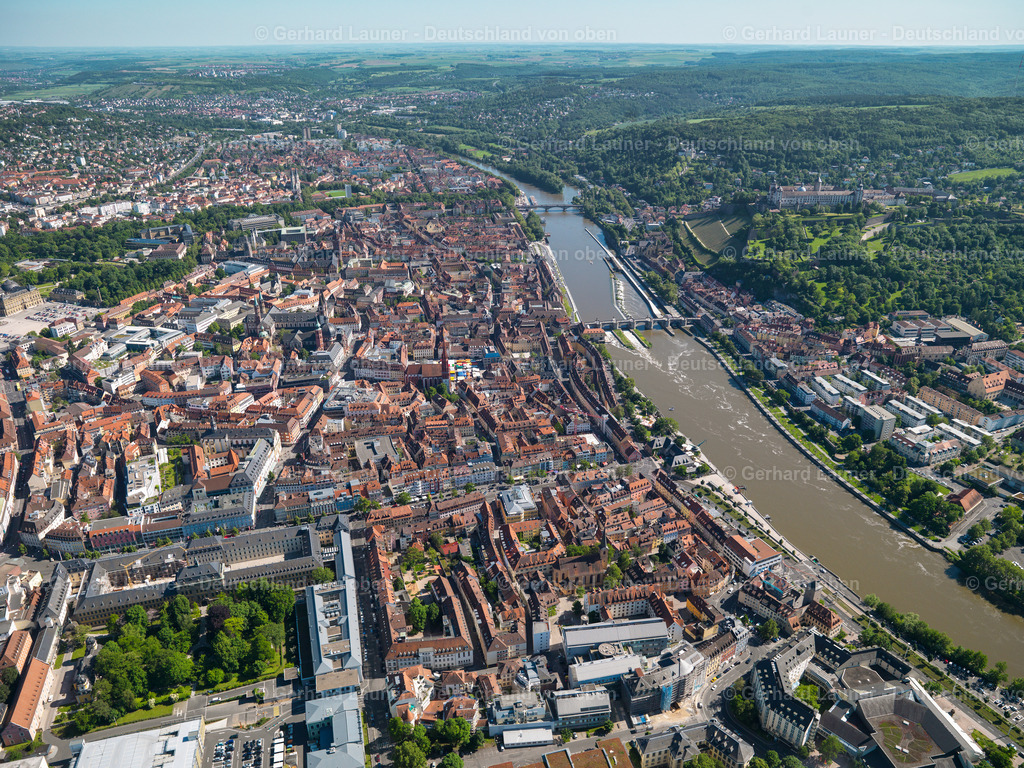 3092203 | Innenstadt mit Blick von Nord  nach Süd