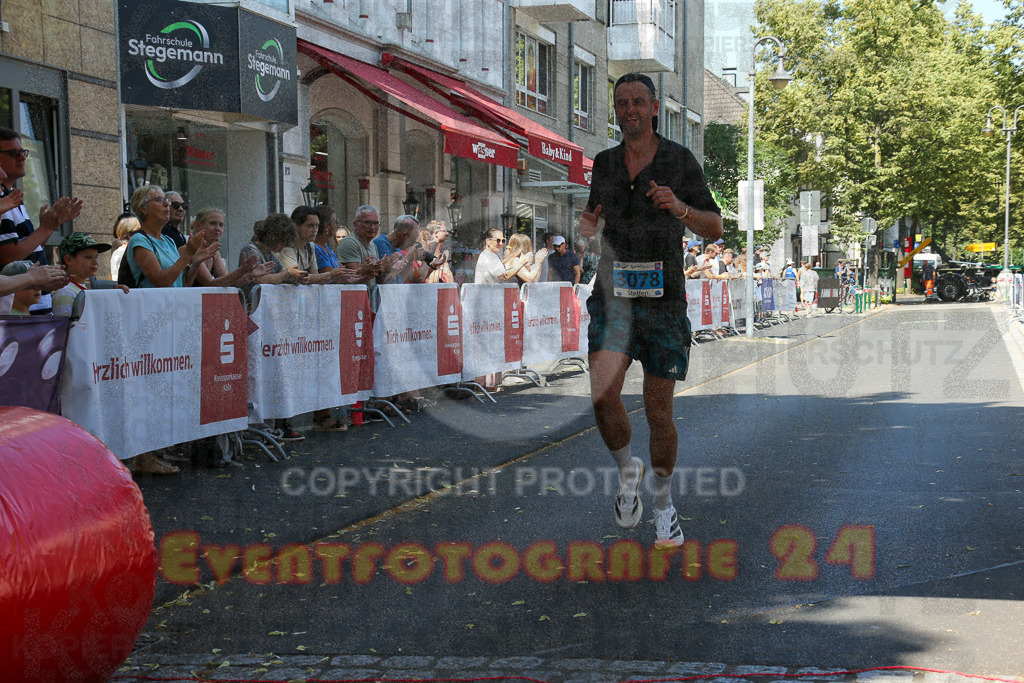 250621_1135_EX1_3662 | Sportfotografie im Rhein-Sieg Kreis, Köln, Bonn, NRW, Rheinland Pfalz, Hessen, etc. Unser Tätigkeitsfeld umfasst den Laufsport vom Volkslauf über den Marathon, Duathlon, Triathon bis zum Ultralauf wie Kölnpfad Ultra oder Schindertrail.