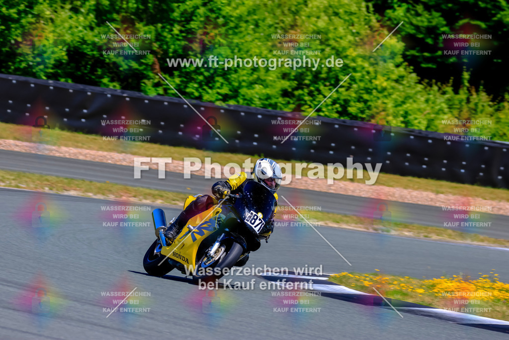 _TCM6343 | Hier findet Ihr Bilder von Touristenfahrten auf der Nürburgring Nordschleife oder von anderen Veranstaltungen die ich besucht habe. Viel Spass beim Durch Schauen 