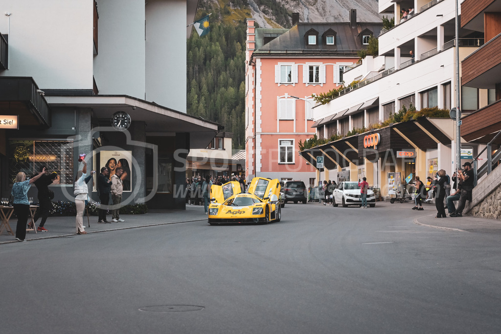 21. Arosa ClassicCar 2025 - 4. September 2025 | Bruno Gentilesca aus Wettingen (SUI) in einem Saker GT aus dem Jahre 1994 mit Startnummer 252 am Arosa ClassicCar 2025 in der Kategorie Classic Trophy..@arosaclassiccar, @arosa.official, #arosaclassiccar, #arosa, #76curves, #classiccar, Bild: Sportfotografie Markus Aeschimann | www.markus-aeschimann.ch - Realisiert mit Pictrs.com