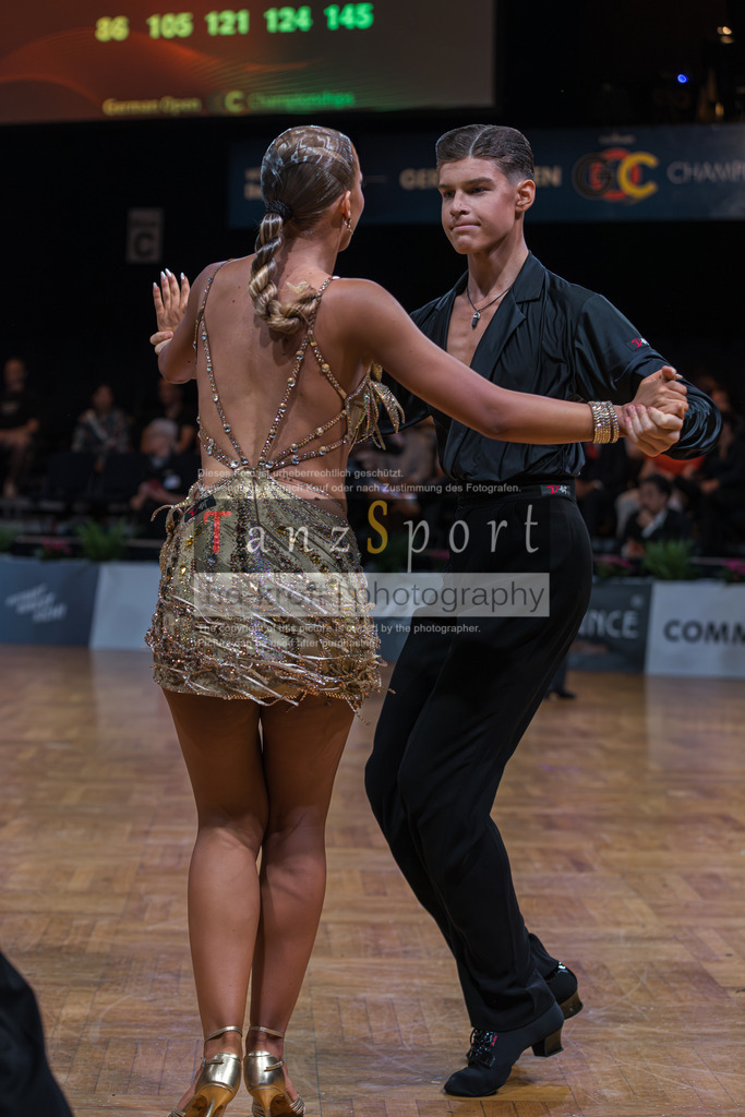 20250820_WDSF Open Lat Youth_2800 | Tanzsportbilder, Standardtanz, Lateintanz, WDSF, DTV, LTVB, dancecomp, goc, hessen tanzt, blaues band der spree, walzer, tango, wiener walzer, slowfox, quickstepp, samba, rumba, cha-cha-cha, paso doble. jive, hd-kroft photography, turniertanzsport