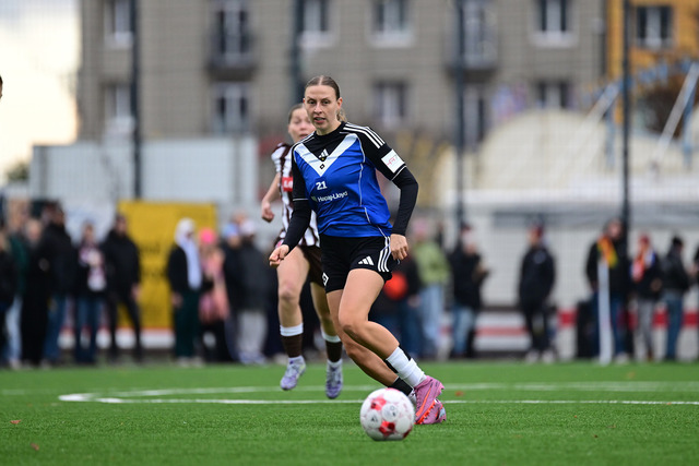 Fußball I Frauen I Saison 2025-2026 I Regionalliga Nord I 10. Spieltag I FC St. Pauli - Hamburger SV U20 I 10836 | Der Sportfotograf. - Realisiert mit Pictrs.com