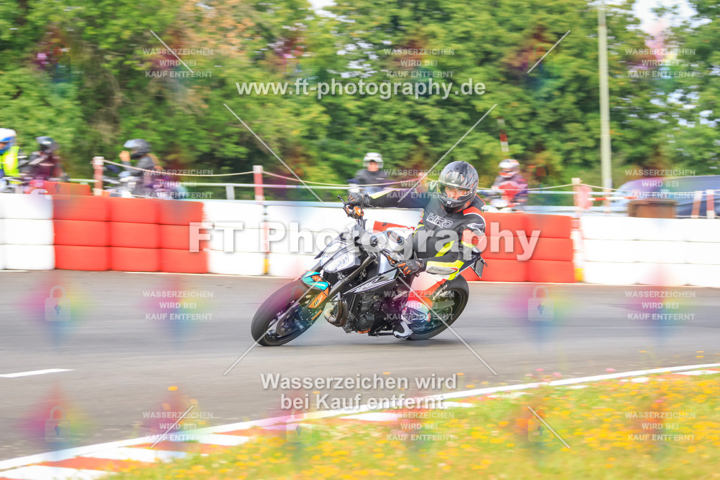 _DSK2058 | Hier findet Ihr Bilder von Touristenfahrten auf der Nürburgring Nordschleife oder von anderen Veranstaltungen die ich besucht habe. Viel Spass beim Durch Schauen 