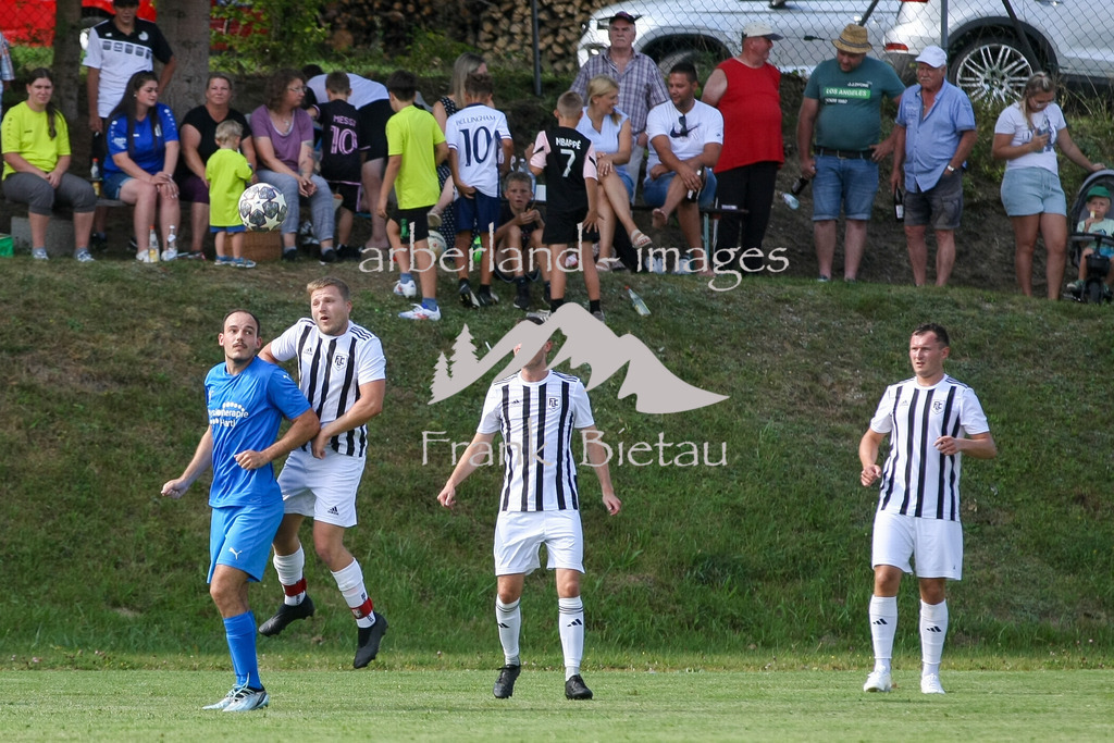 993T5138 | Medien- Sport- Entertainmentfotos