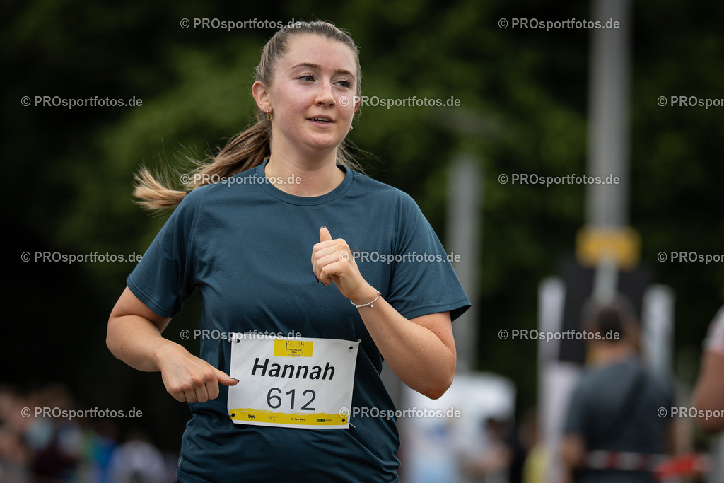 Stadionlauf Köln, 26.05.2024 | Impressionen von Stadionlauf Köln am 26.05.2024 rund um das RheinEnergie-Stadion in Koeln-Müngersdorf.