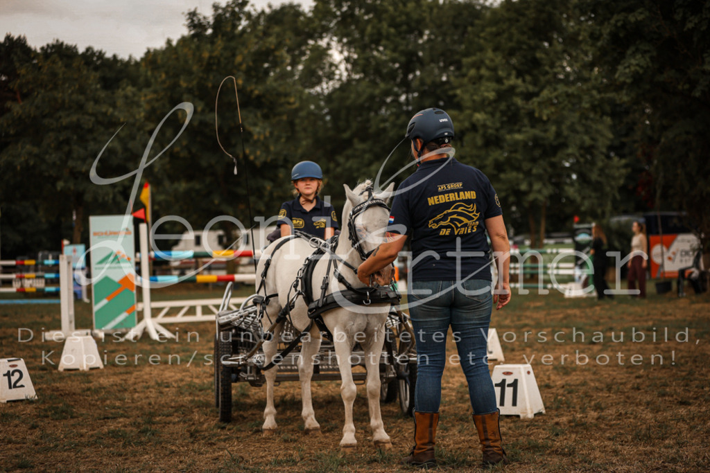 SoShow00318 | Leoni Ertmer Photography - Realisiert mit Pictrs.com