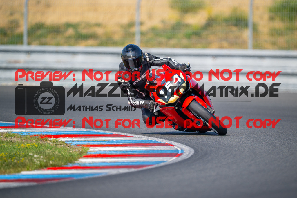 MaZZes-Fotomatrix-20260805-524864 | OPEN