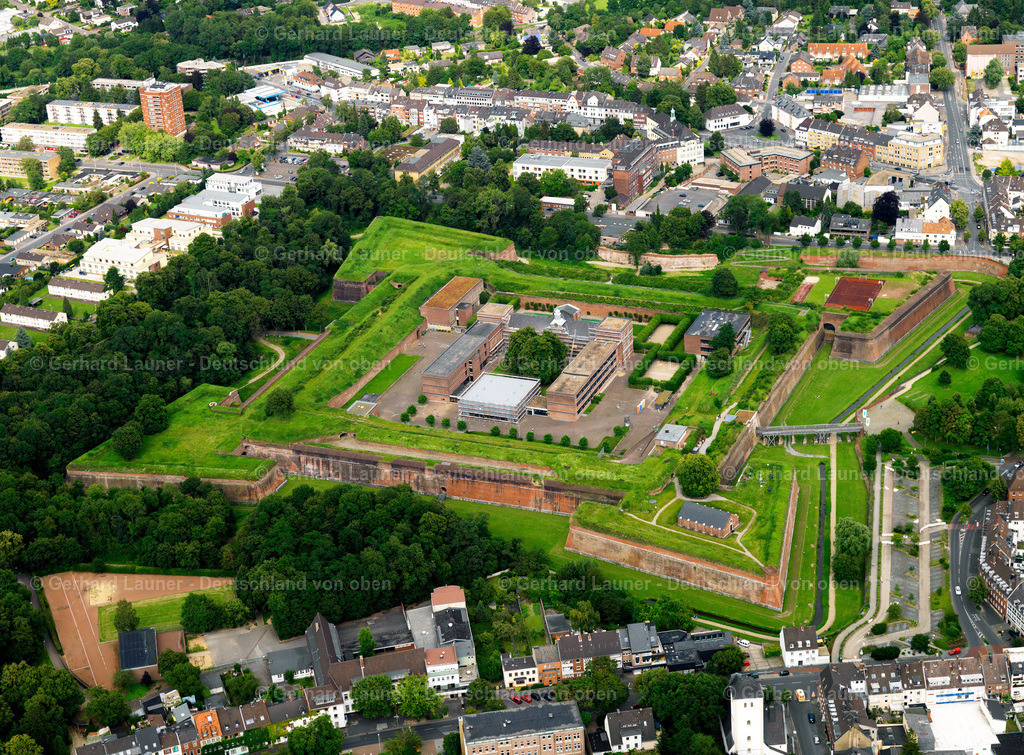 2707104 | Zitadelle Jülich