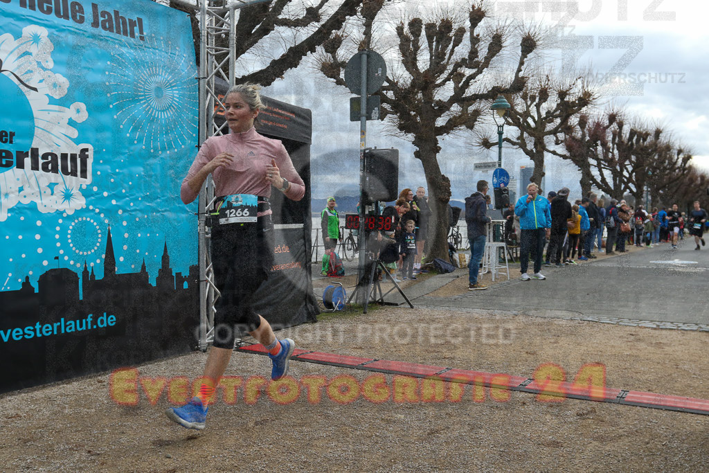 221231_1031_EV9_4503 | Sportfotografie im Rhein-Sieg Kreis, Köln, Bonn, NRW, Rheinland Pfalz, Hessen, etc. Unser Tätigkeitsfeld umfasst den Laufsport vom Volkslauf über den Marathon, Duathlon, Triathon bis zum Ultralauf wie Kölnpfad Ultra oder Schindertrail.