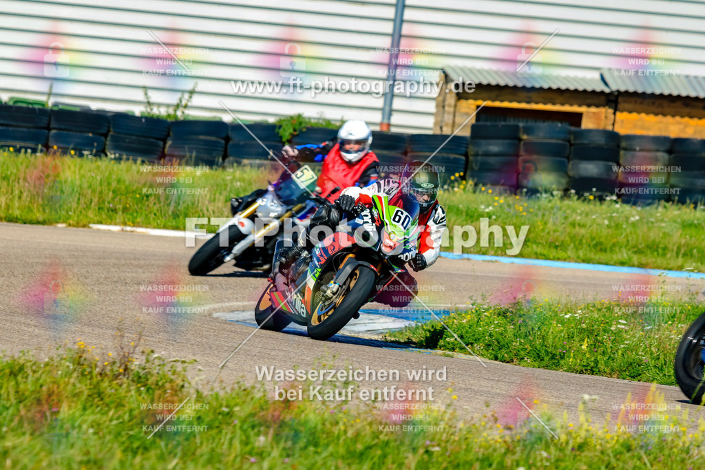 060-1691 | Hier findet Ihr Bilder von Touristenfahrten auf der Nürburgring Nordschleife oder von anderen Veranstaltungen die ich besucht habe. Viel Spass beim Durch Schauen 