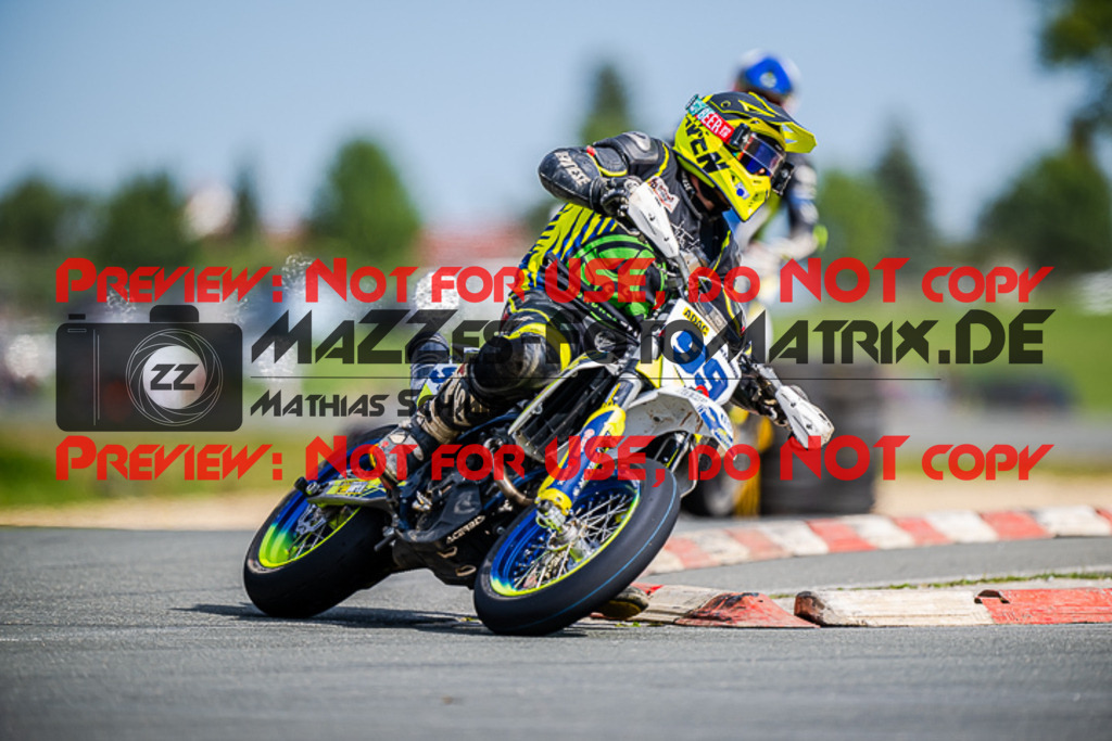 MaZZes_FotoMatrix_220903_3744 | S3