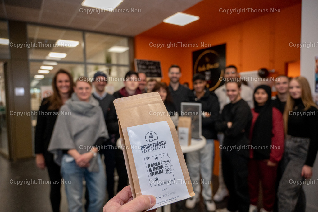 DSC_4697 | Karl Kübel Schule (im Schülercafé Karls Store 2.0) Vorstellung der neuen Kaffeesorte „Karls Winter Traum“,, Bild: Thomas Neu