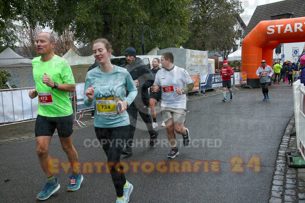 251130_1144_EX1_8531 | Sportfotografie im Rhein-Sieg Kreis, Köln, Bonn, NRW, Rheinland Pfalz, Hessen, etc. Unser Tätigkeitsfeld umfasst den Laufsport vom Volkslauf über den Marathon, Duathlon, Triathon bis zum Ultralauf wie Kölnpfad Ultra oder Schindertrail.
