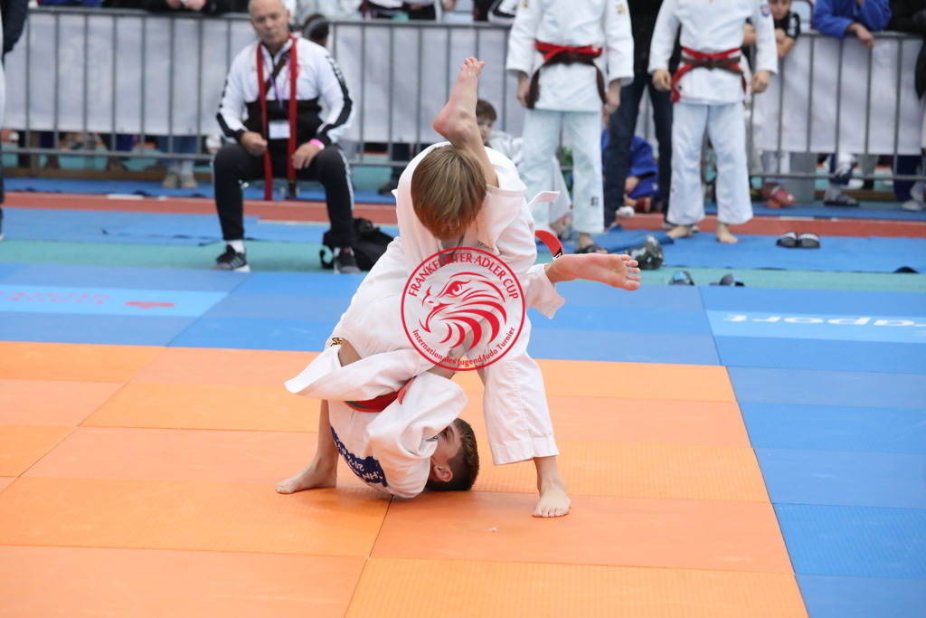 1J7A2726 | Fotos vom Adler Cup - Pictures from Adler Cup

Hier findet Ihr alle Eindrücke und großen Momente der Adler Cup Wochenenden. Here you will find all impressions and great moments of the Adler Cup weekends. - Realisiert mit Pictrs.com