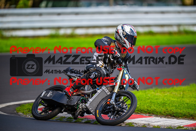 MaZZes_FotoMatrix_230826_1974 | K5