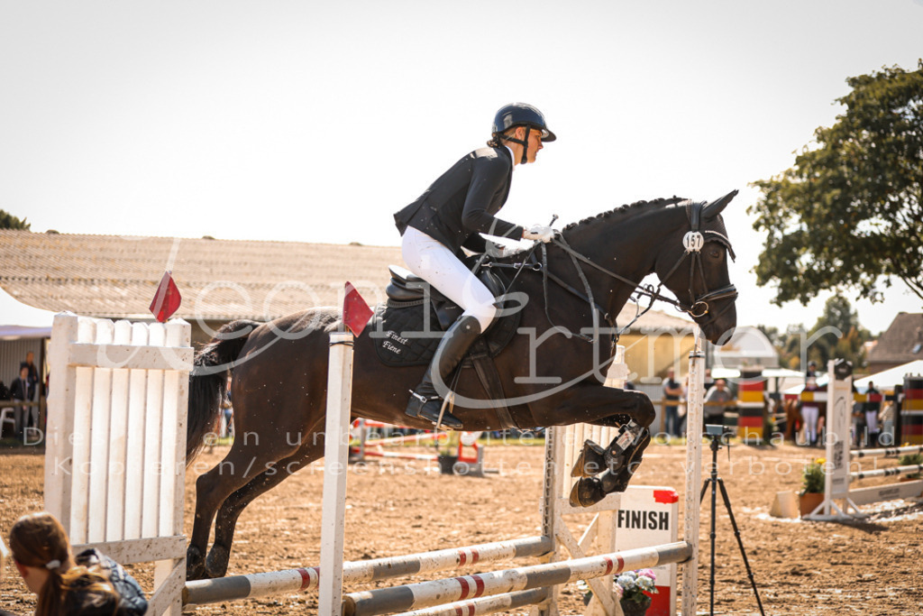 06.SoSpE00042 | Leoni Ertmer Photography - Realisiert mit Pictrs.com