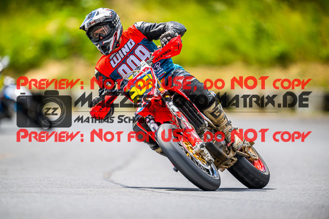 MaZZes_FotoMatrix_220528_0479 | Fotograf Mathias Schmid
Sportfotograf,
Eventfotograf,
Hochzeitsfotograf,
Portraitfotograf