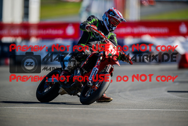 MaZZes_FotoMatrix_220903_1185 | S4