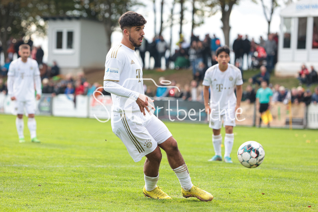 TSV Aubstadt - FC Bayern Amateure | Eyuep AYDIN (FCB #6) beim Elfmeter, den er verschiesst