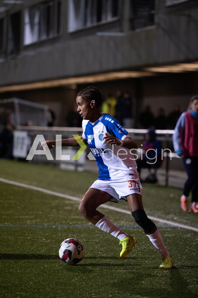 Fußball I Frauen I Saison 2025-2026 I AXA Women's Super League | Women I 14. Spieltag I Grasshoppers Club Zürich - FC Zürich I 14.02.2026 | 37 Sury Lamontana Charon (IT) (GC Zürich) – Angriff - Realisiert mit Pictrs.com