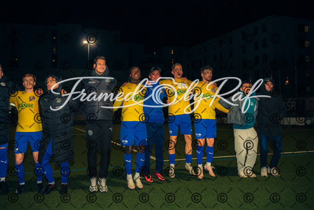 DSC03401 | Professioneller Online-Store für hochwertige Fotografie: Entdecke einzigartige Bilder aus Street, Events und Lifestyle. Sichere dir exklusive Prints und digitale Downloads in bester Qualität für dein Zuhause oder Projekte. - Realisiert mit Pictrs.com