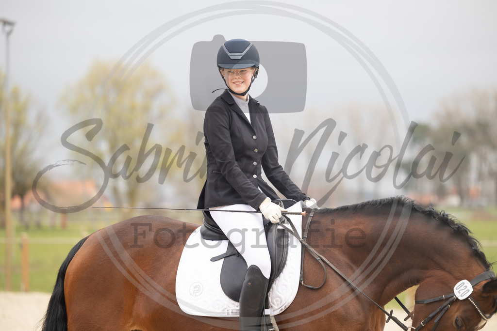 994A8401 | sabrinanicolaifotografie - Realisiert mit Pictrs.com