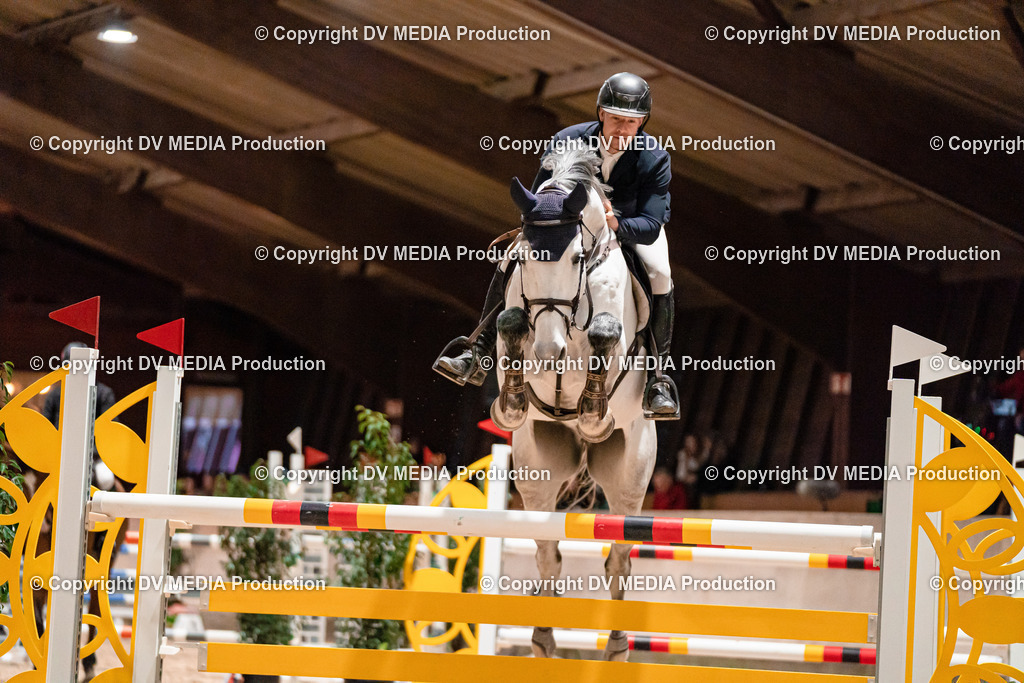 Springen Tag 1-840 | dv-media-shop - Realisiert mit Pictrs.com