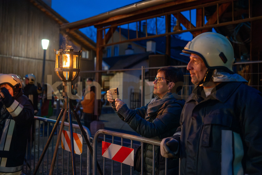 042_Chäppelihäx_Funggefüür__kunzmedia.ch | OnlineShop für Bilder kunzmedia.ch