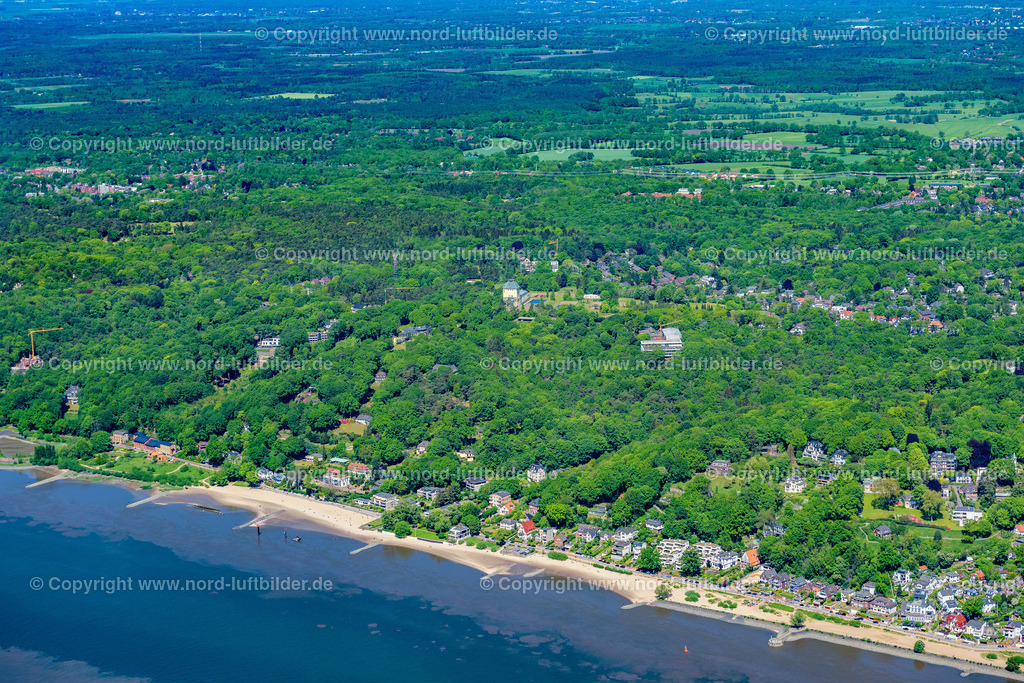 Hamburg_Blankenese_ELS_5288150522 | HAMBURG 15.05.2022 Elbe- Uferbereich im Stadtteil Blankenese in Hamburg. // Elbe riverbank area in Blankenese district in Hamburg. Foto: Martin Elsen