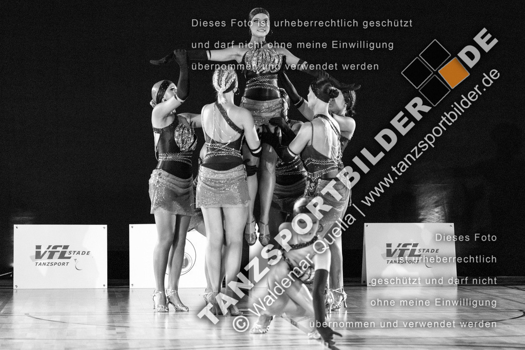 20250504-01503 | Hier finden Sie Tanz Bilder vom Latein und Standard Formationen tanzen. Sportbilder vom Tanzsport. Schöne Fotos und von Weltmeisterschaft, Europameisterschaft, Bundesliga, Regionalliga, Oberliga und Landesliga sowie von GOC Stuttgart, DanceComp, WM Bremen