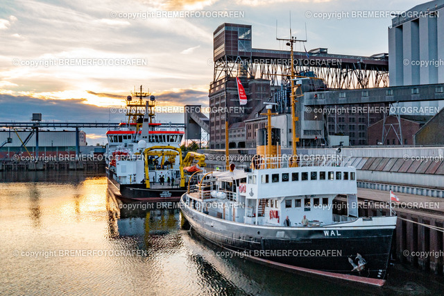 DJI_0003 | 30.09.2022 Drohnenaufnahmen Dt. Schifffahrtstag 2022 Bremen Wendebecken / Weser