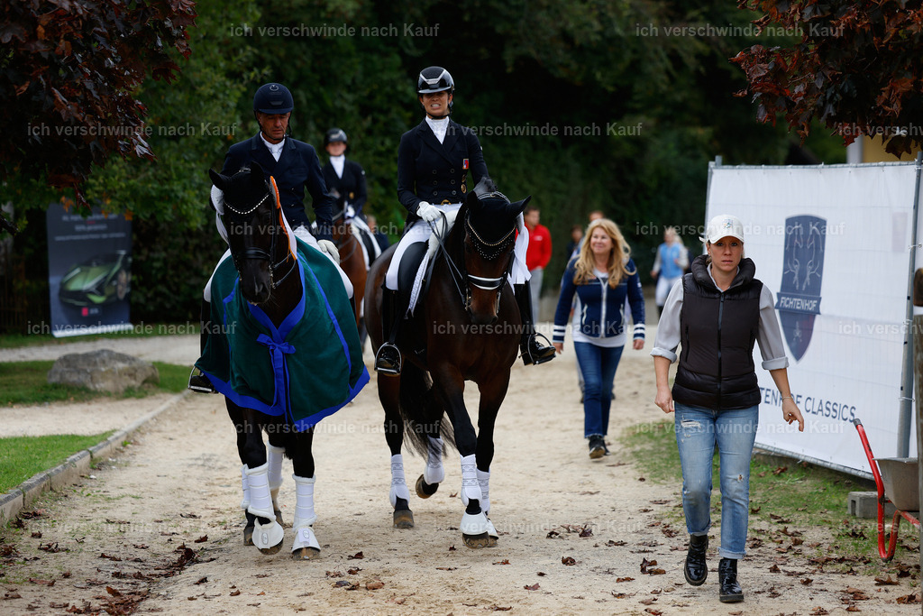 11-Siegerehrung-Dressur S___-StoibPH-816 | working equitationturnier fotograf videograf stoibphotography marixx film working equitation deutschland reitsport turnierfotografie eventfotografie equestrian events