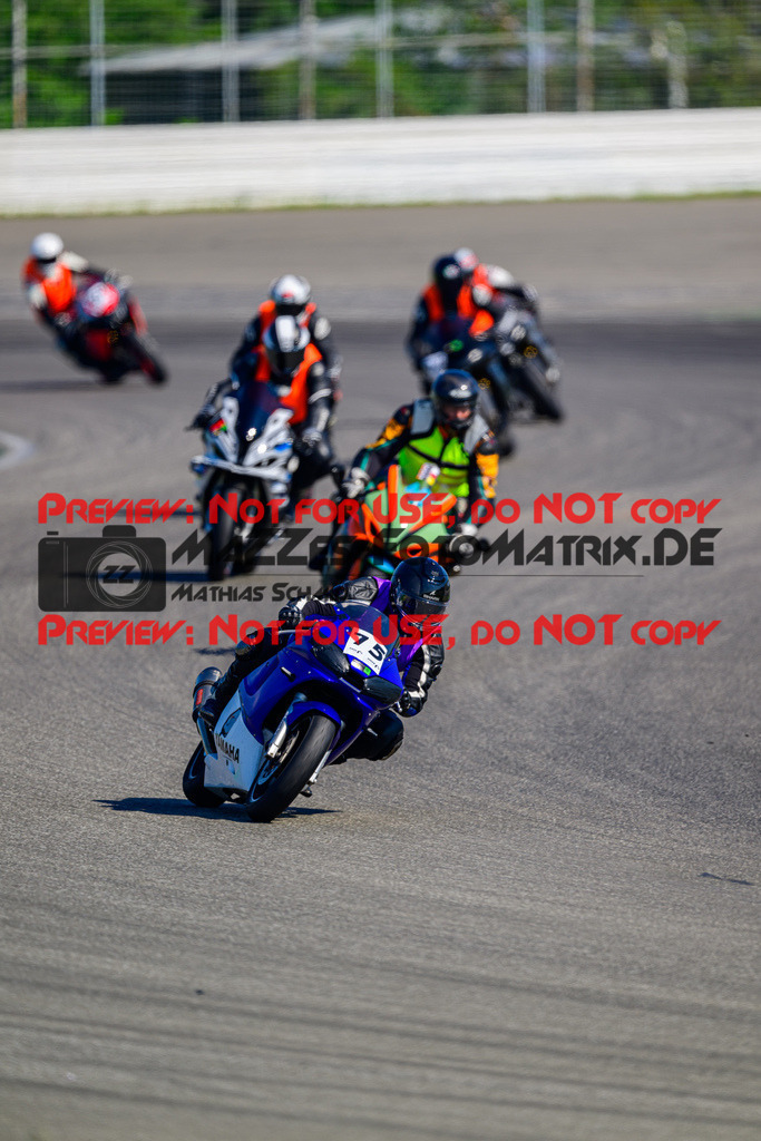 MaZZes_FotoMatrix_240520_6007705_3654 | INST