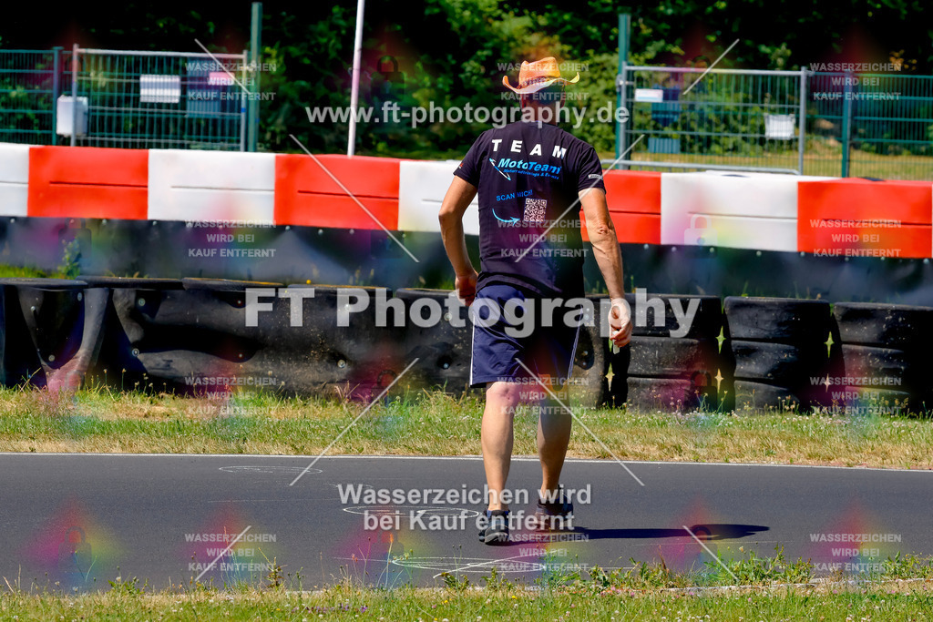 _MOT9513 | Hier findet Ihr Bilder von Touristenfahrten auf der Nürburgring Nordschleife oder von anderen Veranstaltungen die ich besucht habe. Viel Spass beim Durch Schauen 