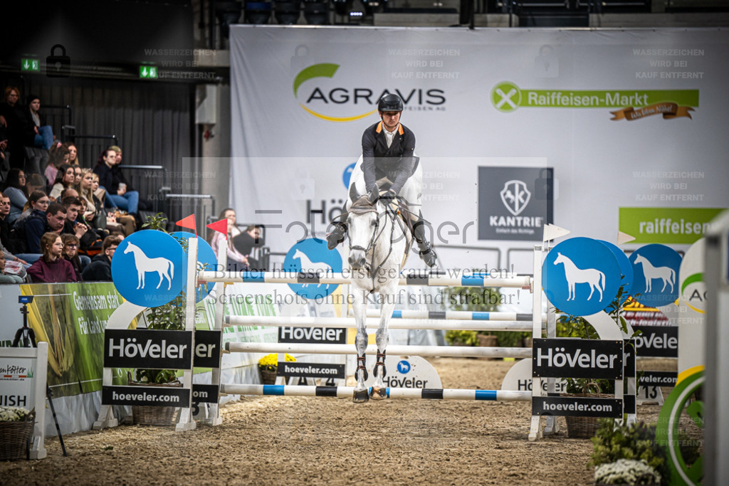 DOS_1383 | Entdecke hochwertige Reitturnierfotos von Foto Oger. Professionell, emotional und authentisch – jetzt Lieblingsmomente im Shop bestellen. - Realisiert mit Pictrs.com