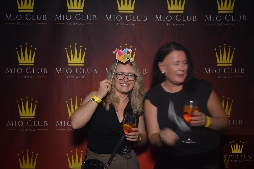 20260720_144208 | Fotobox mieten im Eichsfeld und Werra-Meißner-Kreis – Galaxy Eventservice bietet professionellen Service, Sofortdruck und persönliche Betreuung für Hochzeiten, Firmenfeiern und Events in deiner Region. Jetzt anfragen! - Realisiert mit Pictrs.com