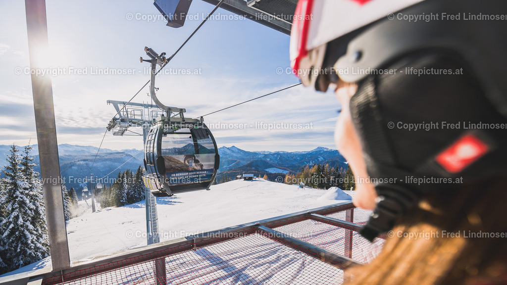 Blick ins Tal2 | Fotos und Fotoprodukte - Realisiert mit Pictrs.com