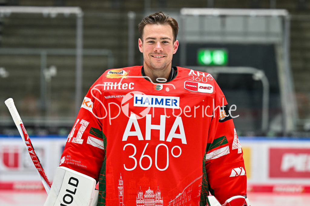 Augsburger Panther 2025/26 | im Bild Peyton JONES (Augsburger Panther 41) / Einzelfoto / Freisteller / Media Day Augsburger Panther: Curt-Frenzel Stadion am 06.08.2025