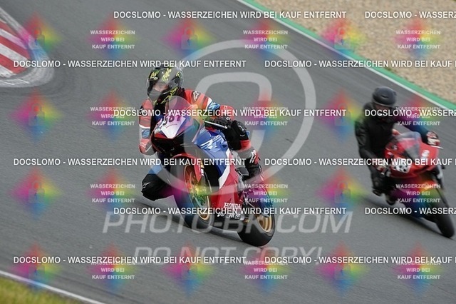 2025_05_29_PBK_12295 | Sportfotografie; SlowMotion; Video; Rennstrecke; Hafeneger; RSE; Speer; Trackday; Motorsportarena; Hockenheimring; Brno; Most; Barcelona; Valencia, Benny; Kaetzmer;