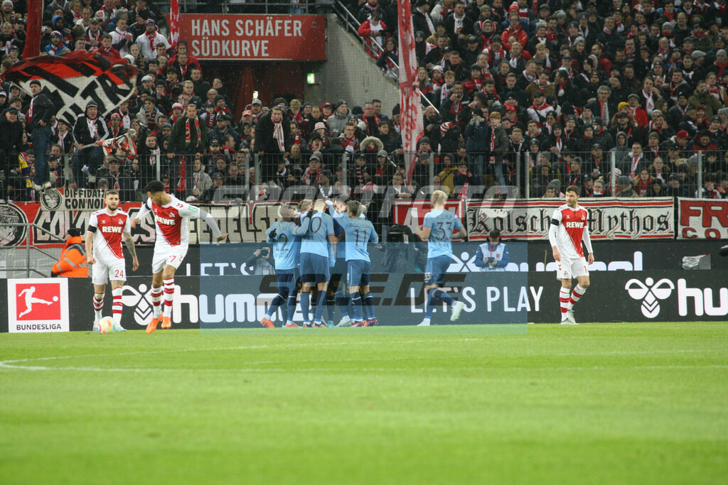 1. FC Köln - VFL Bochum | Bochumer Torjubel - © Sportfoto-Sale (MK) - Realisiert mit Pictrs.com