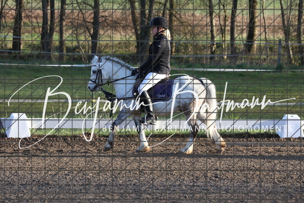 AZ2A2321 | Benjamin Bartmann Photomoments