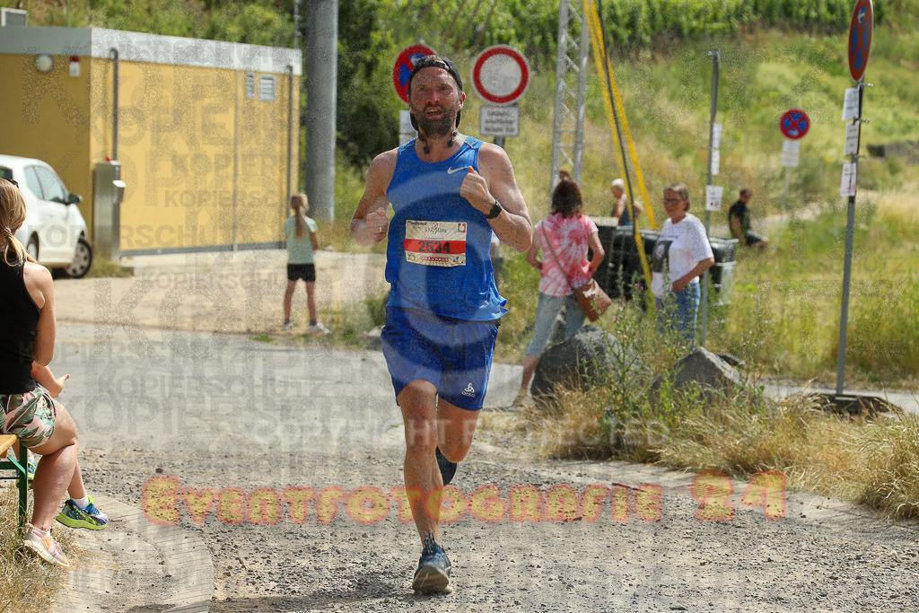 220618_1105_EX1_9193 | Sportfotografie im Rhein-Sieg Kreis, Köln, Bonn, NRW, Rheinland Pfalz, Hessen, etc. Unser Tätigkeitsfeld umfasst den Laufsport vom Volkslauf über den Marathon, Duathlon, Triathon bis zum Ultralauf wie Kölnpfad Ultra oder Schindertrail.