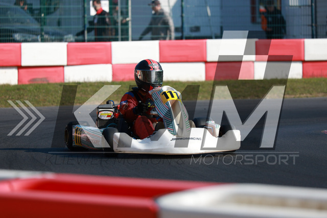 0DKP2135 | Kliewer Motion & Motorsport - Realisiert mit Pictrs.com