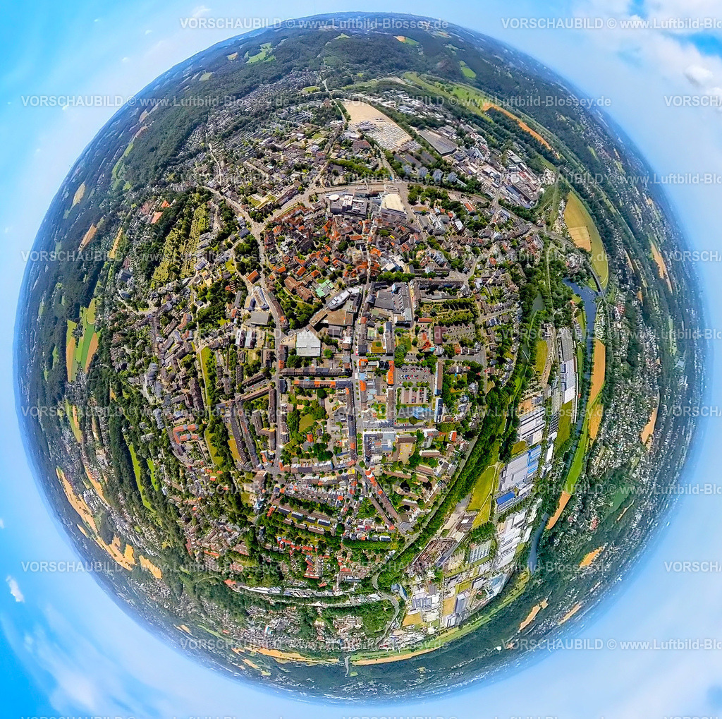 Hattingen230790253_Altstadt | Luftbild, City und Altstadt, Erdkugel, Fisheye Aufnahme, Fischaugen Aufnahme, 360 Grad Aufnahme, tiny world, , Hattingen, Ruhrgebiet, Nordrhein-Westfalen, Deutschland