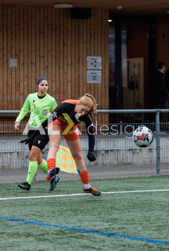 Fußball I Frauen I Saison 2025-2026 I Freundschaftsspiel I FC Aarau Frauen - SC Freiburg U20 I 24.01.2026 | 25 Yves Heim (FC Aarau) – Abwehr - Realisiert mit Pictrs.com
