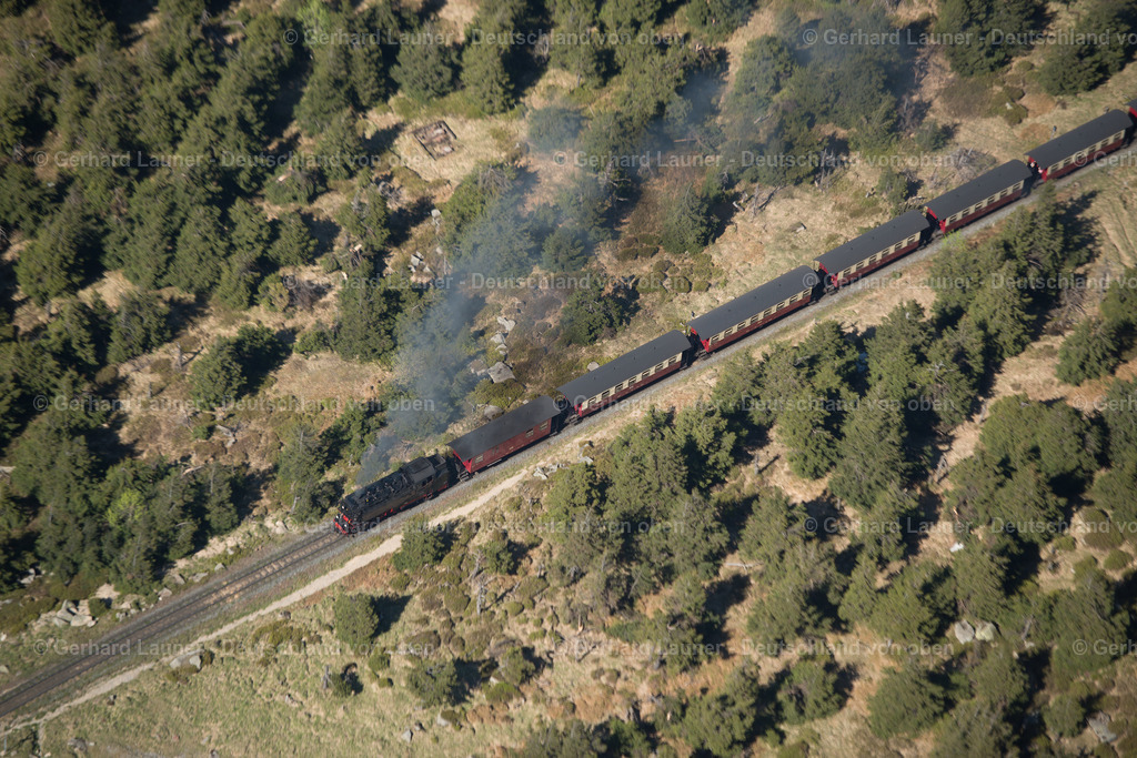 3802847 | Online-Shop für Luftbilder aus Deutschland. Seit über 45 Jahren baut Gerhard Launer das Luftbildarchiv mit unterschiedlichsten Themen stetig weiter aus.